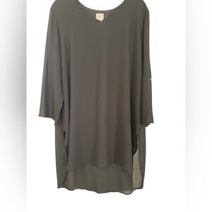 Chico’s Size 3 Elegant Women's Black Top 3/4 sleeve blouse